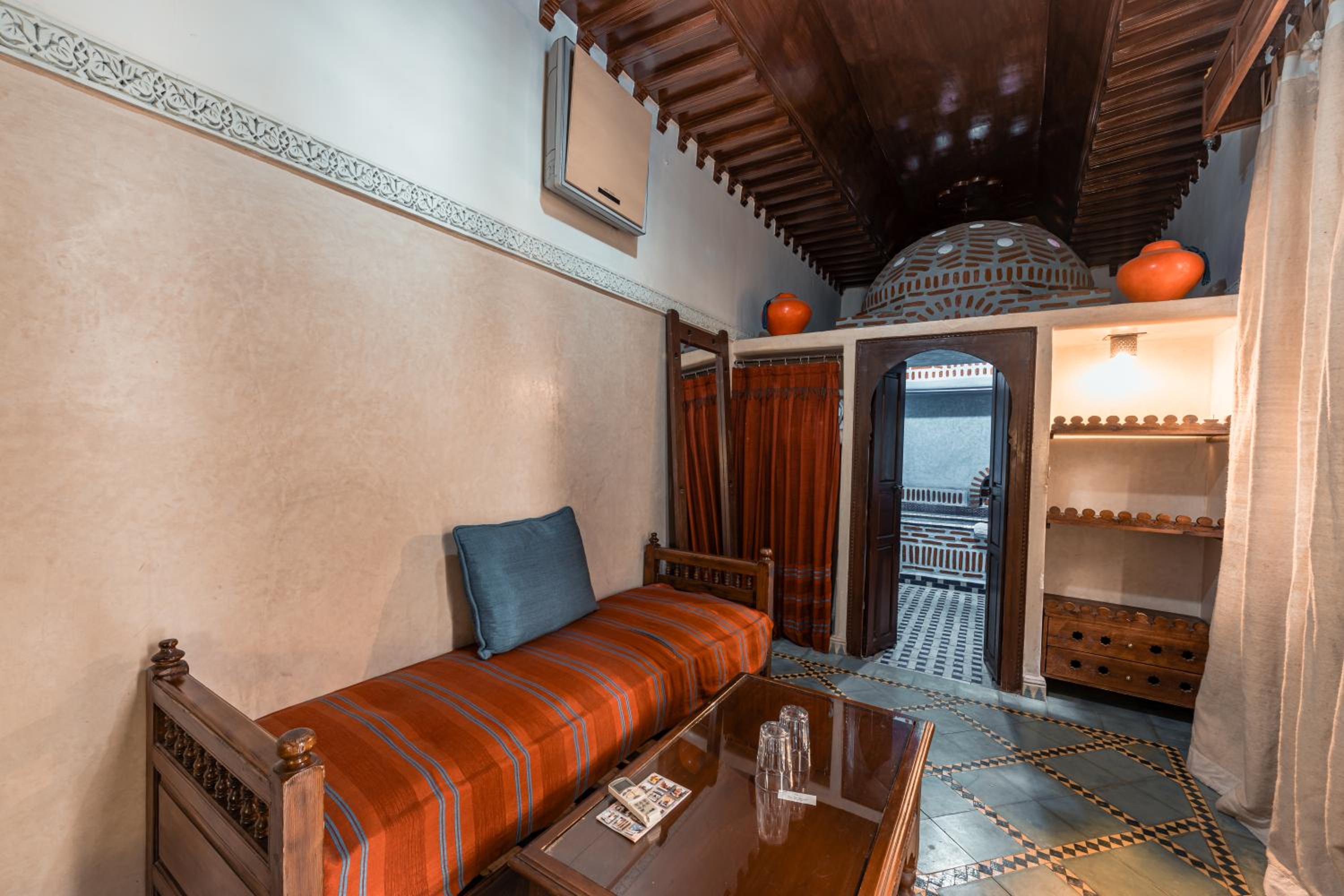 Maison Do