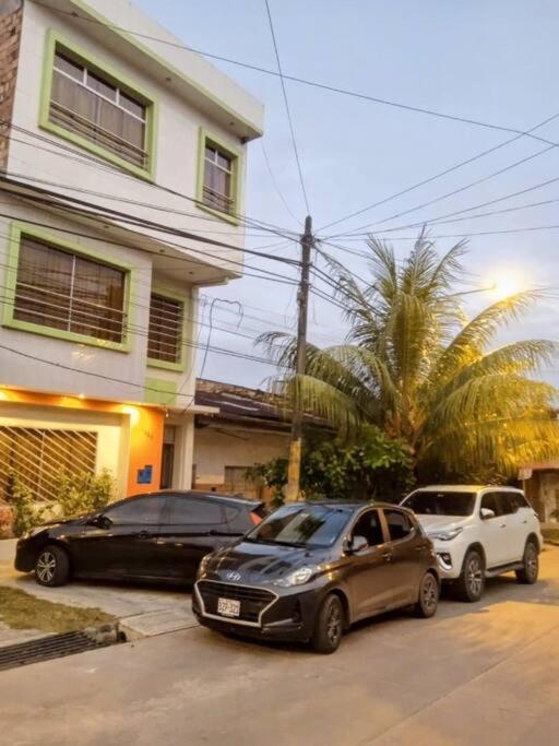 Apartamento 300 Tercer piso,cómodo ,amplio,privado view 5