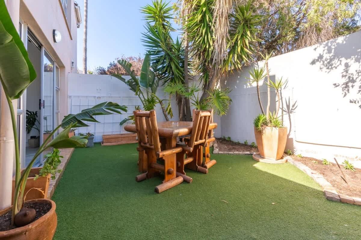 Surfside Haven, 3 Bed Townhouse view 2