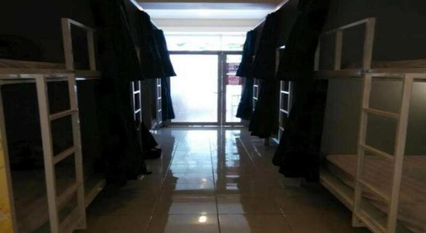 Butik Capsule Hostel