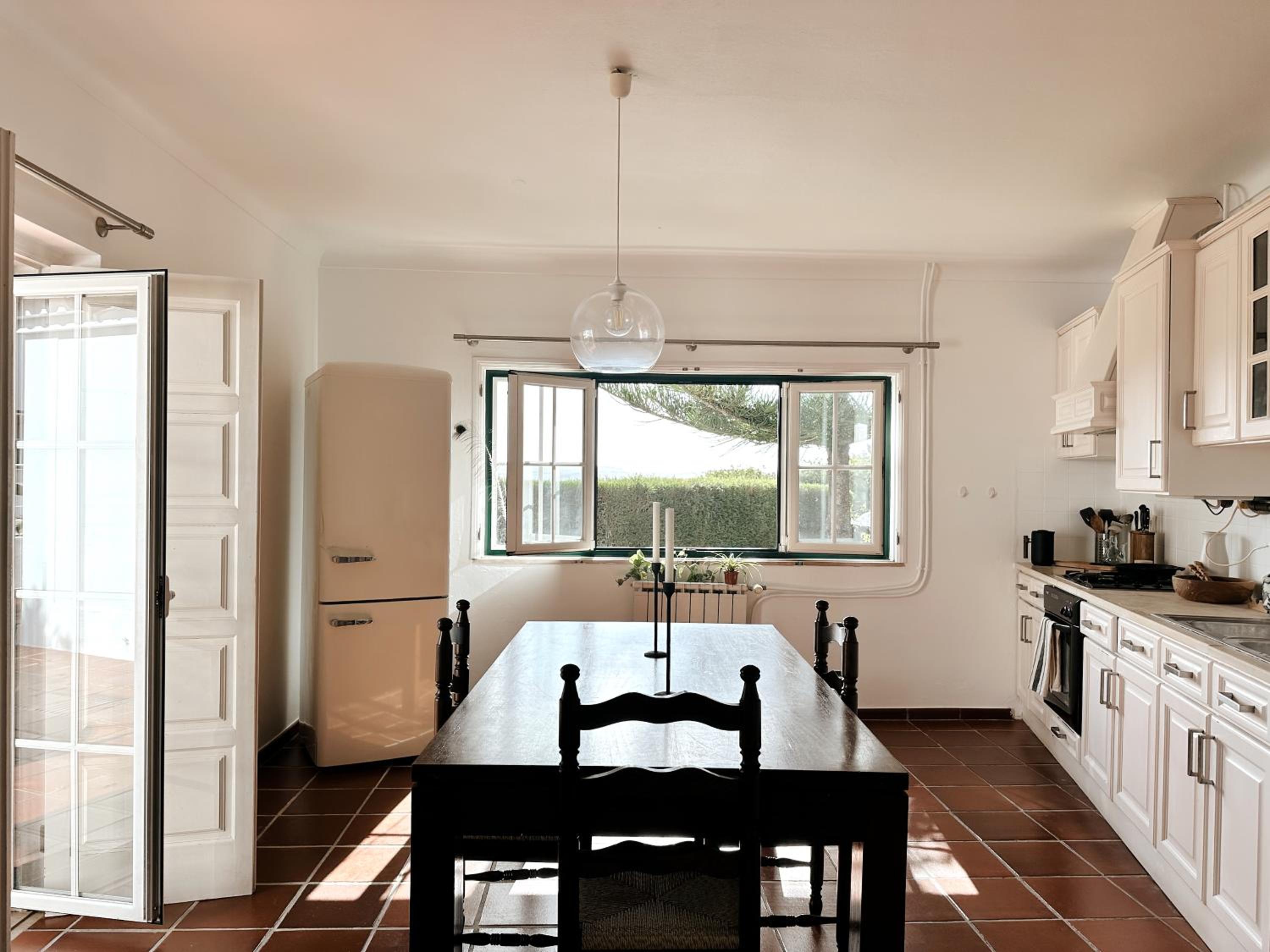 The Blanco Bungalow Ericeira view 2