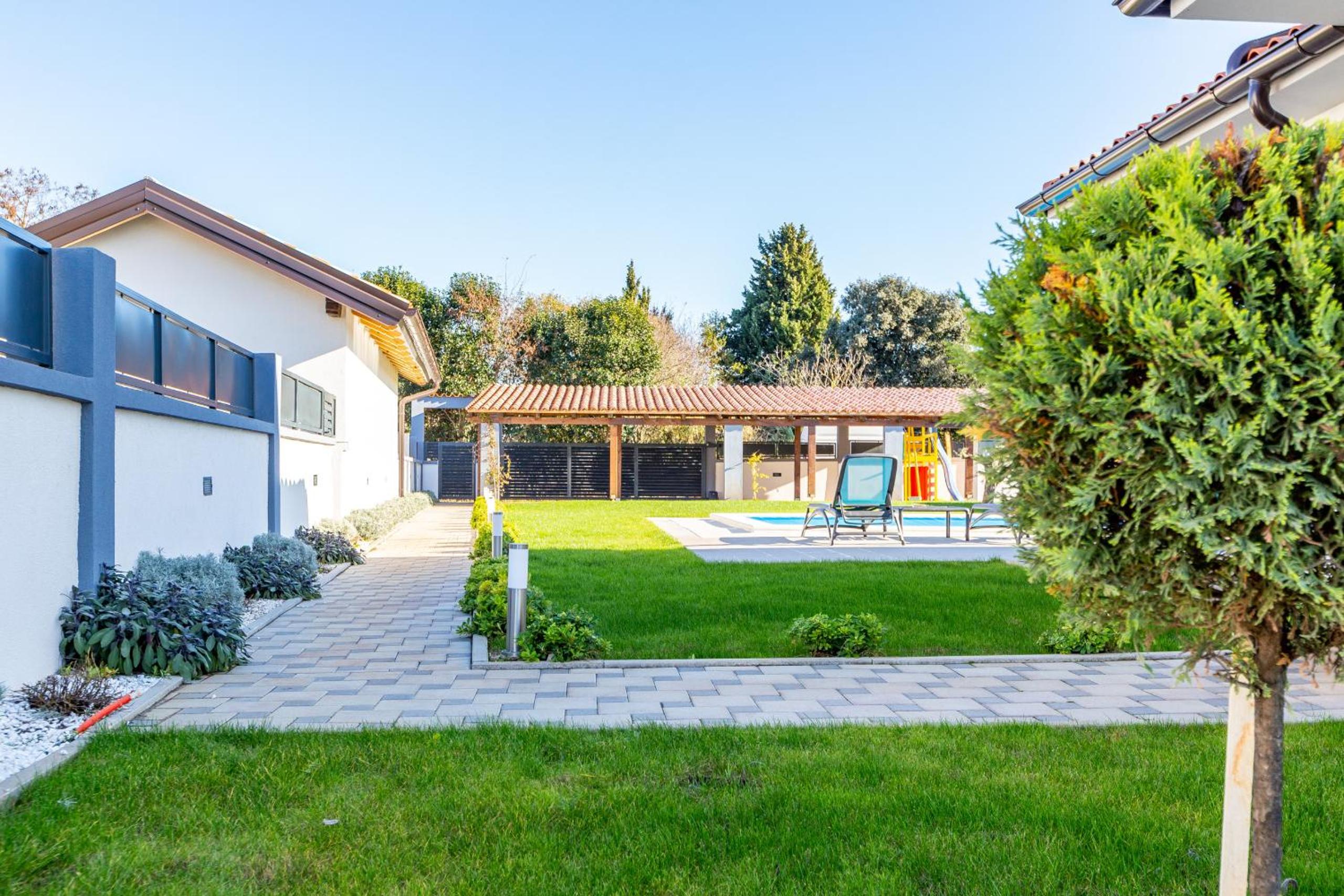 Villa Alba Bianca near Pula for 6 people with children playground and wellness view 3