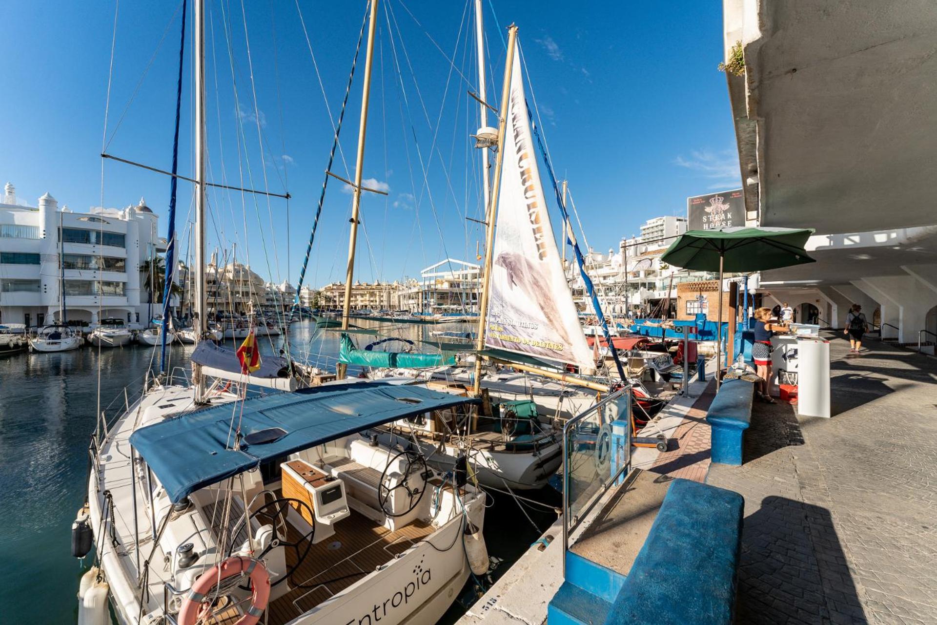 MalagaSuite Puerto Marina Benalmadena