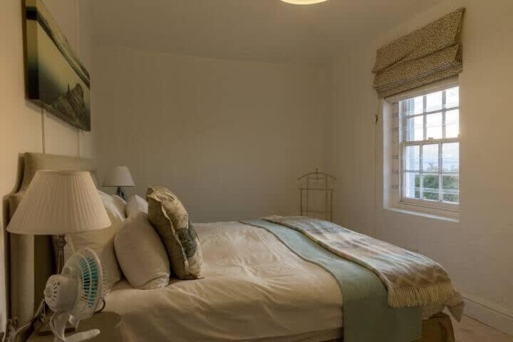 Langebaan 4 Bedroom Holiday Home