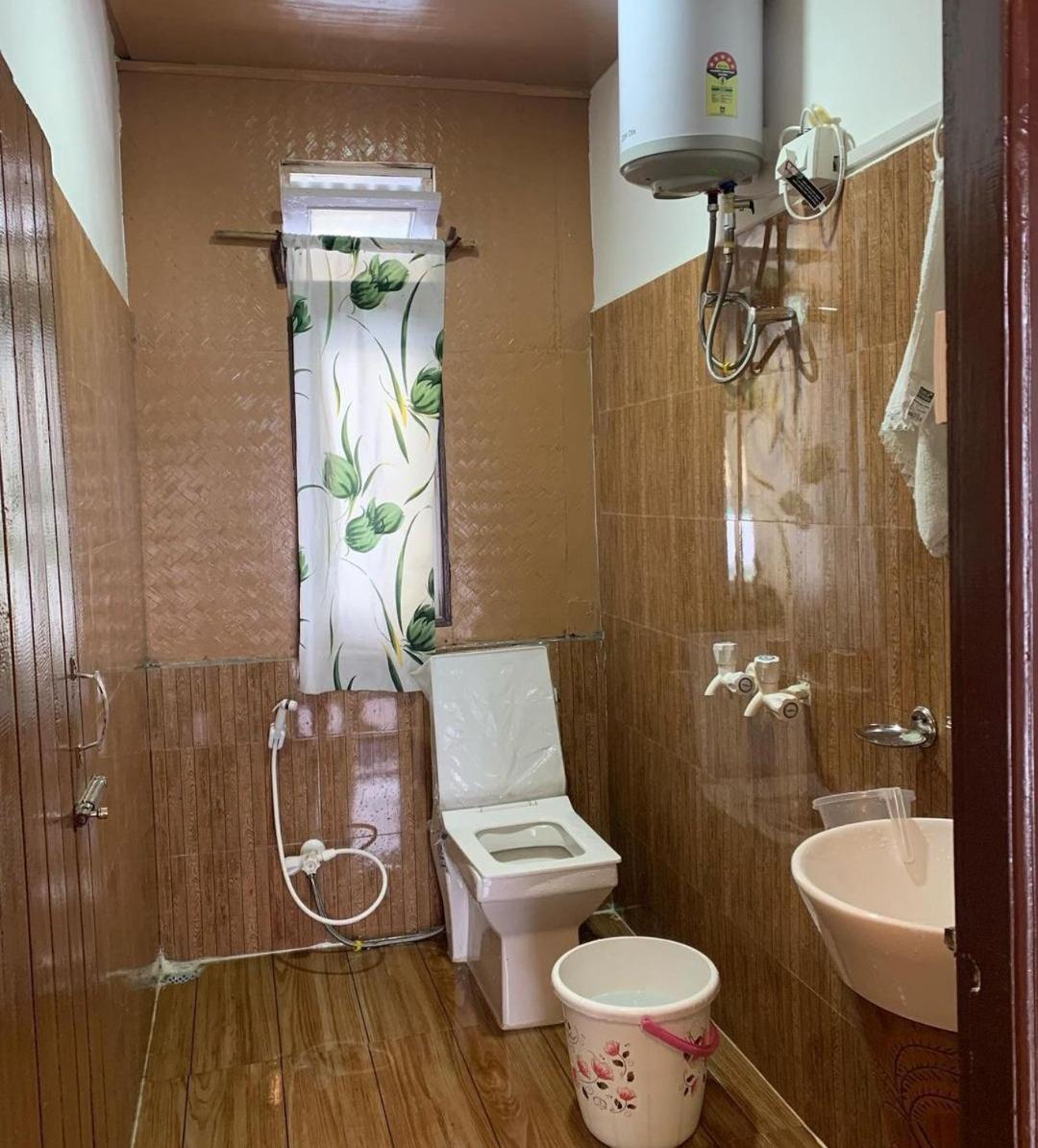 Kelly's Rooms