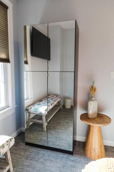 Harty's Terrace 302 N Terrace, photo 16