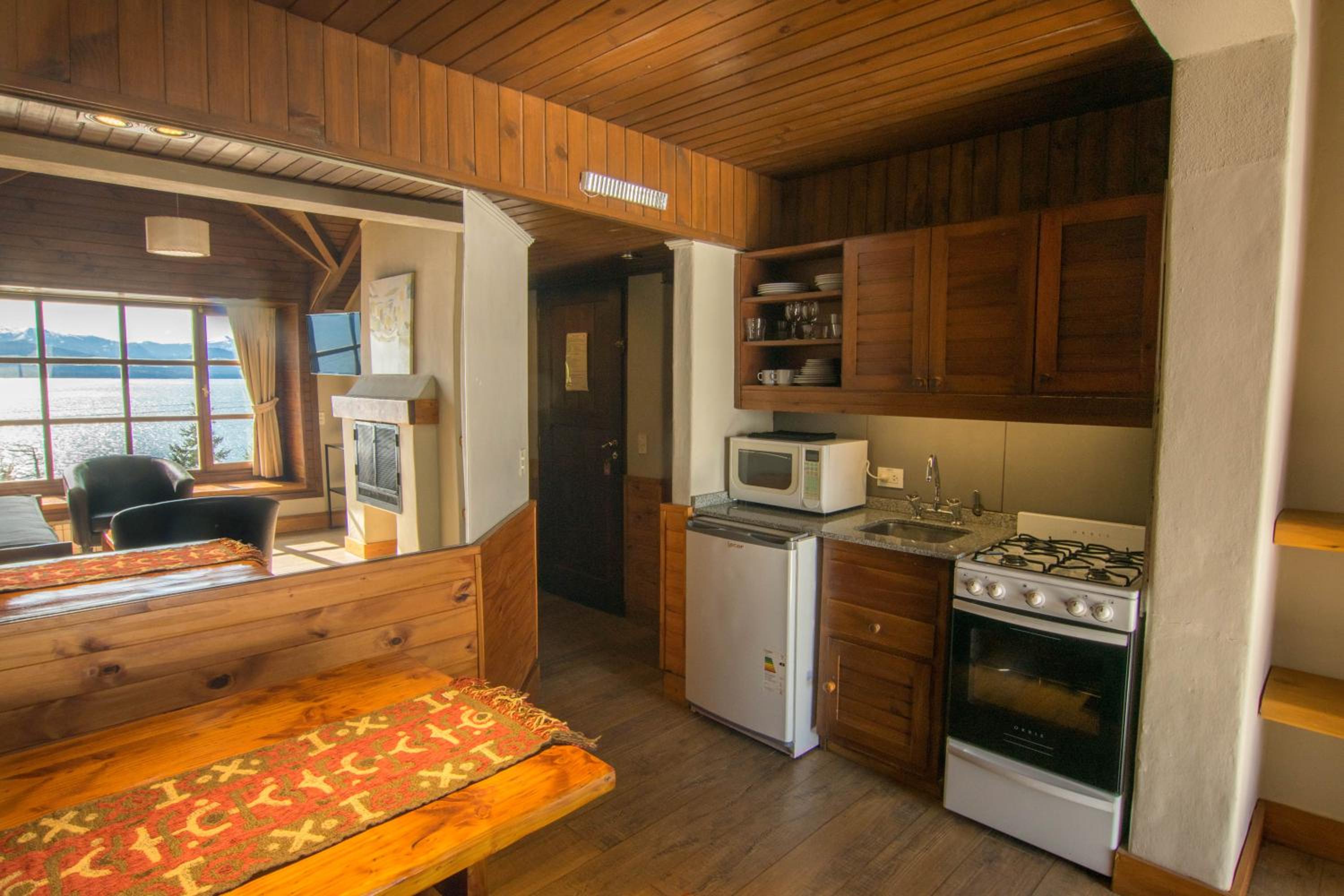 Pailahue Cabañas Lodge