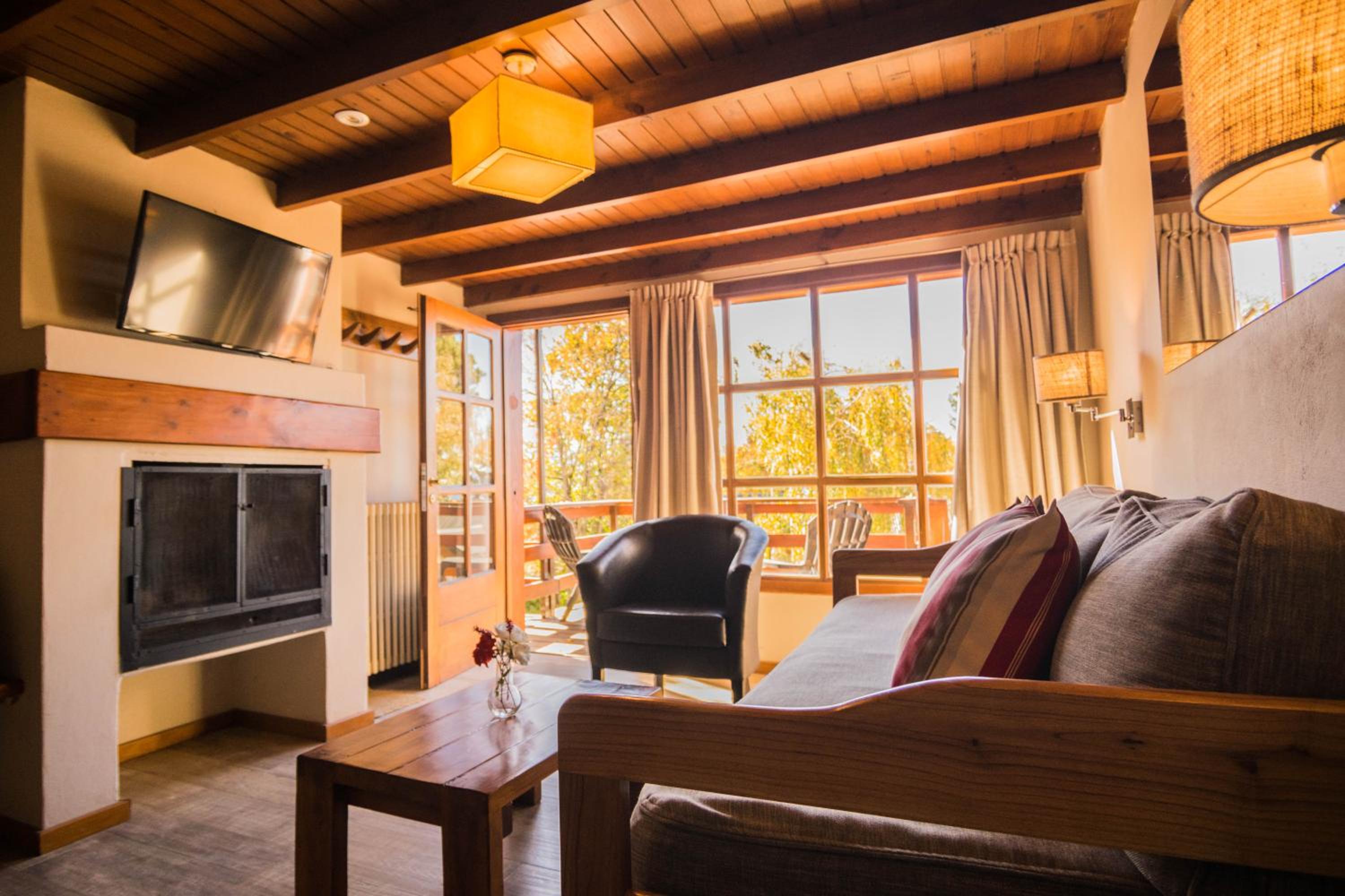 Pailahue Cabañas Lodge