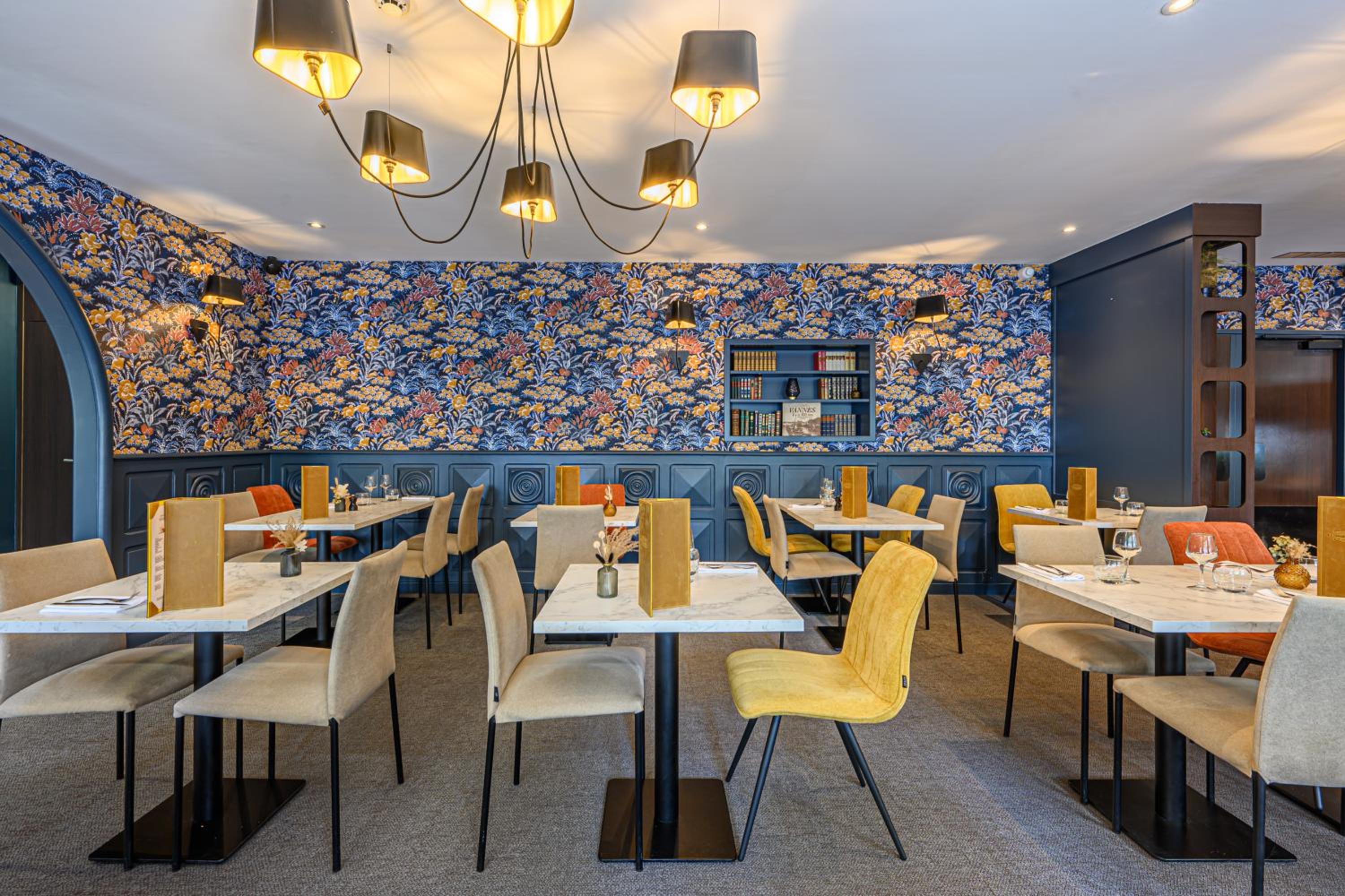 Vannes Vacations - Kyriad Vannes Centre Ville - Property Image 12