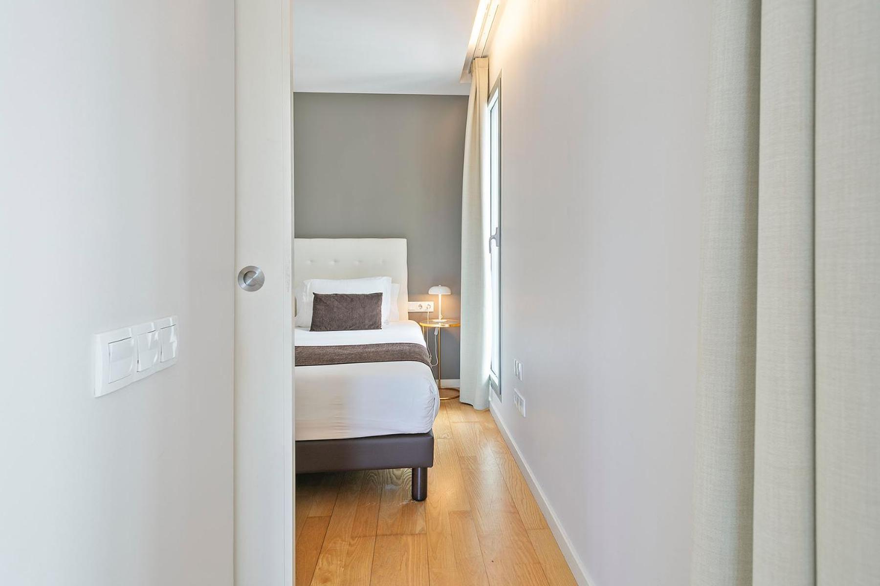 Lugaris Beach Apartments