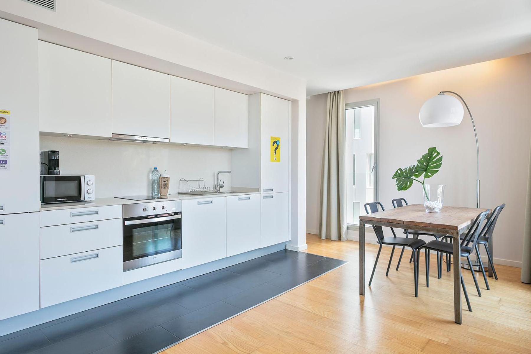Lugaris Beach Apartments