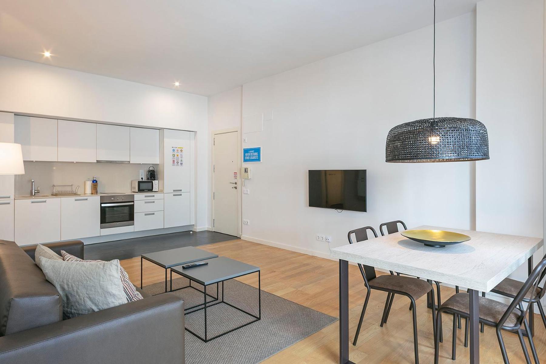 Lugaris Beach Apartments