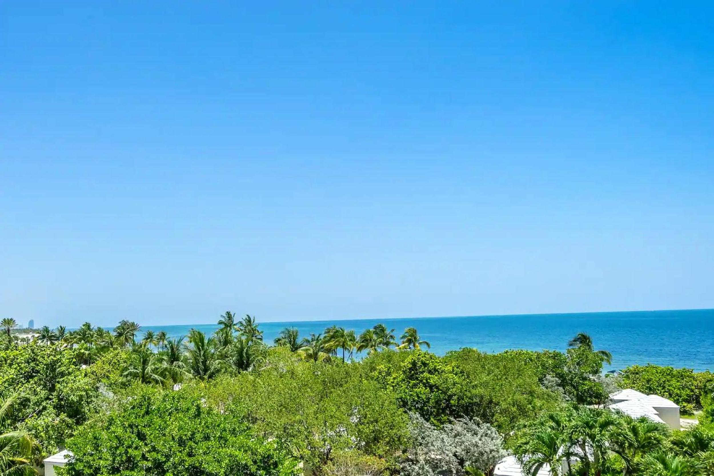Studio Located at The Ritz Carlton Key Biscayne, Miami