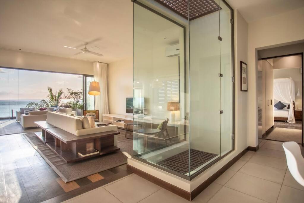 Ocean View Penthouse With Pool, Beach and Sunset view 5