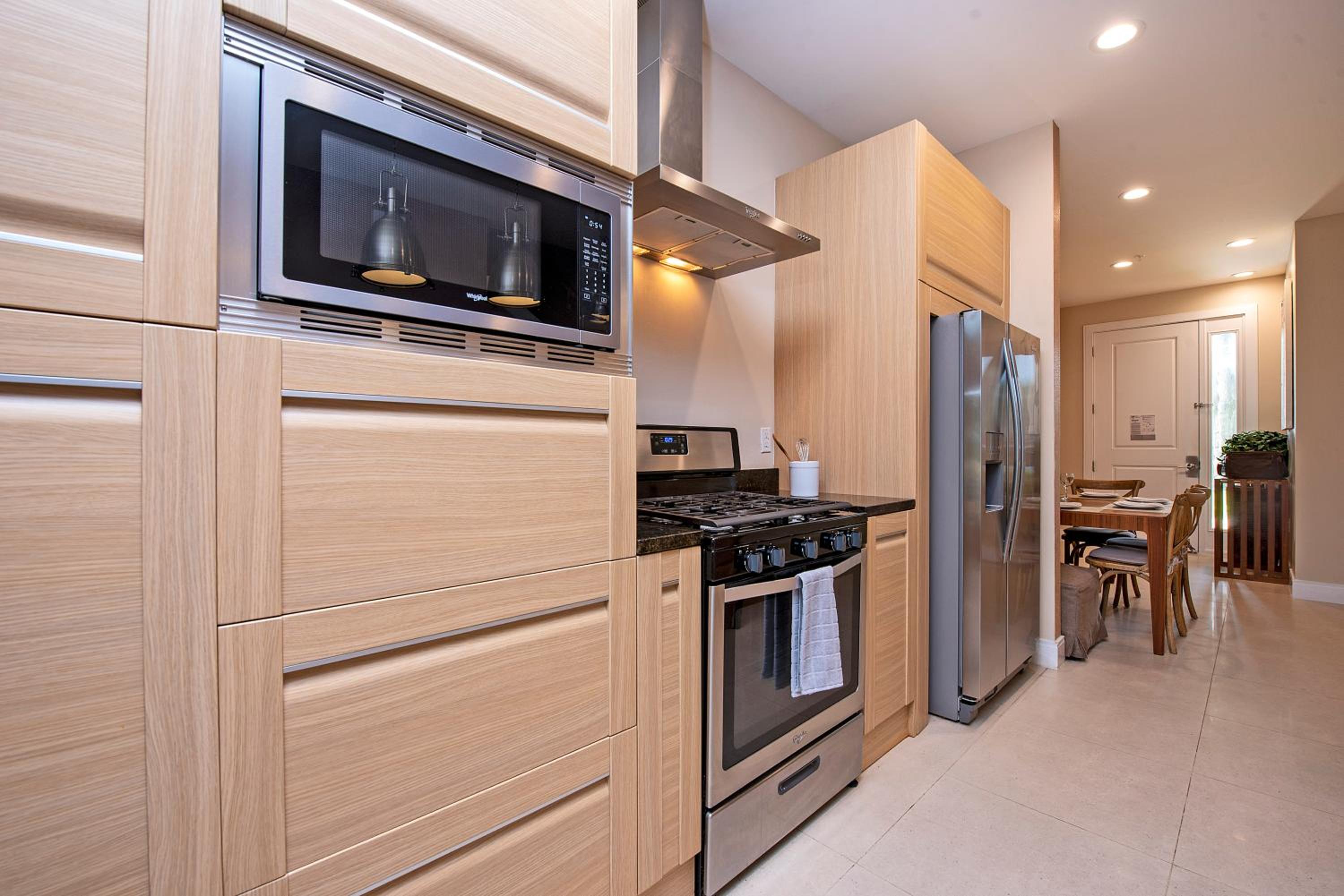 Amazing 3BD home with Elevator and BBQ near Disney