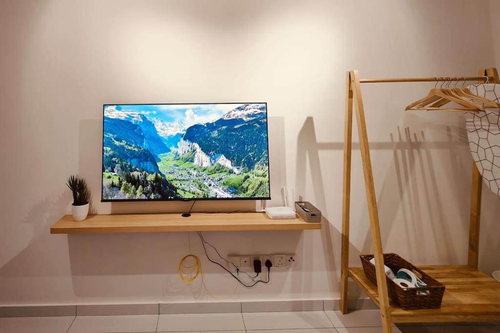 Sky Trees 3pax, Bukit Indah, Aeon, Legoland, Netflix
