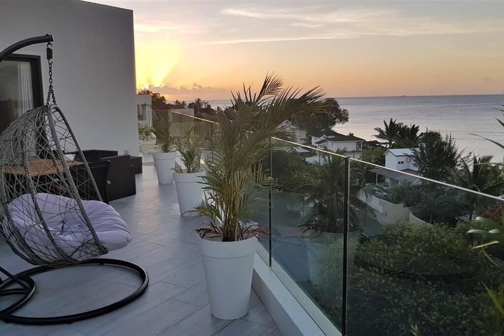 Modern Penthouse - Sunset, Jacuzzi & Sea Views view 3