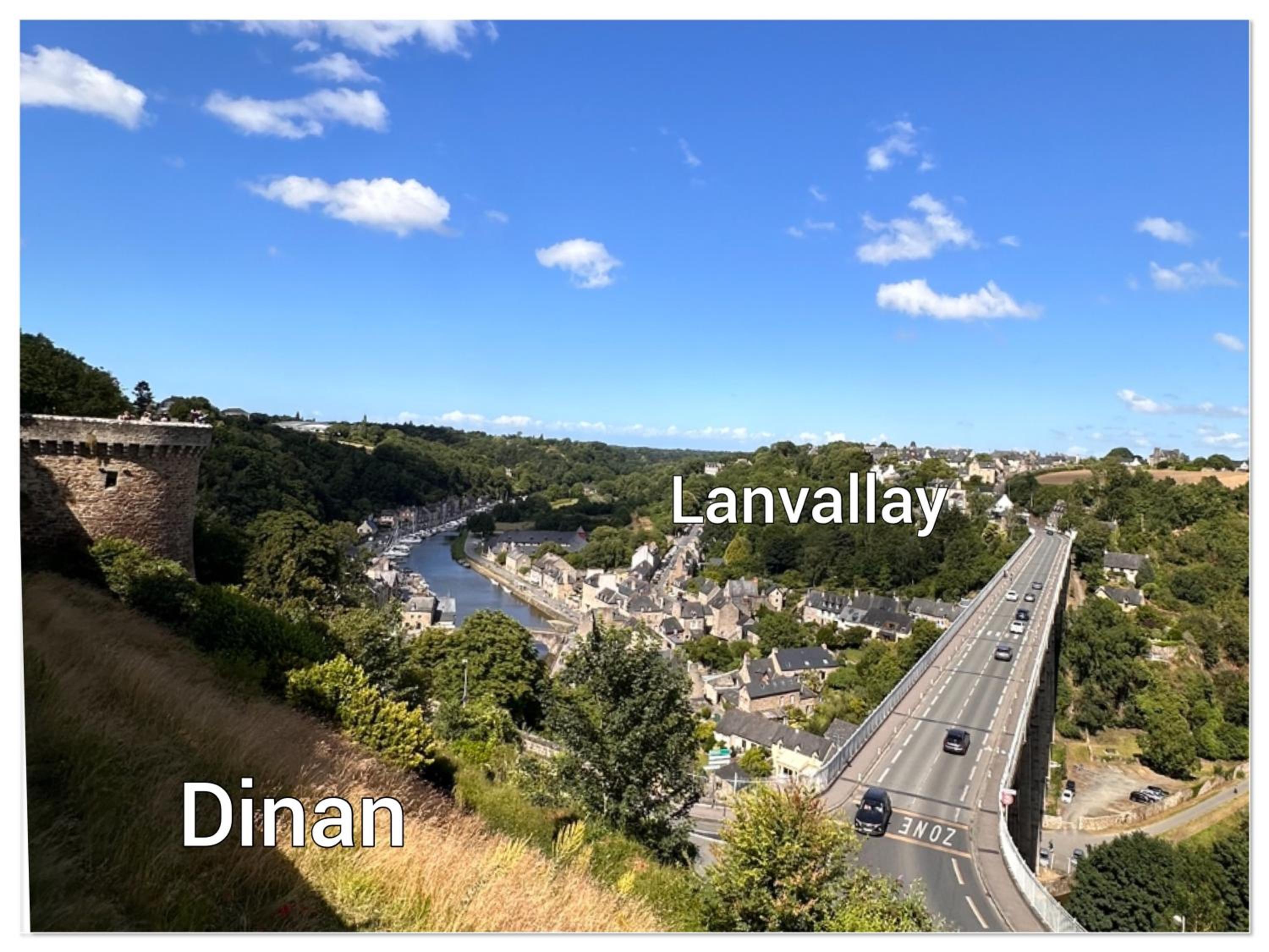 Les Libellules Appartement avec baignoire spa à Dinan Lanvallay