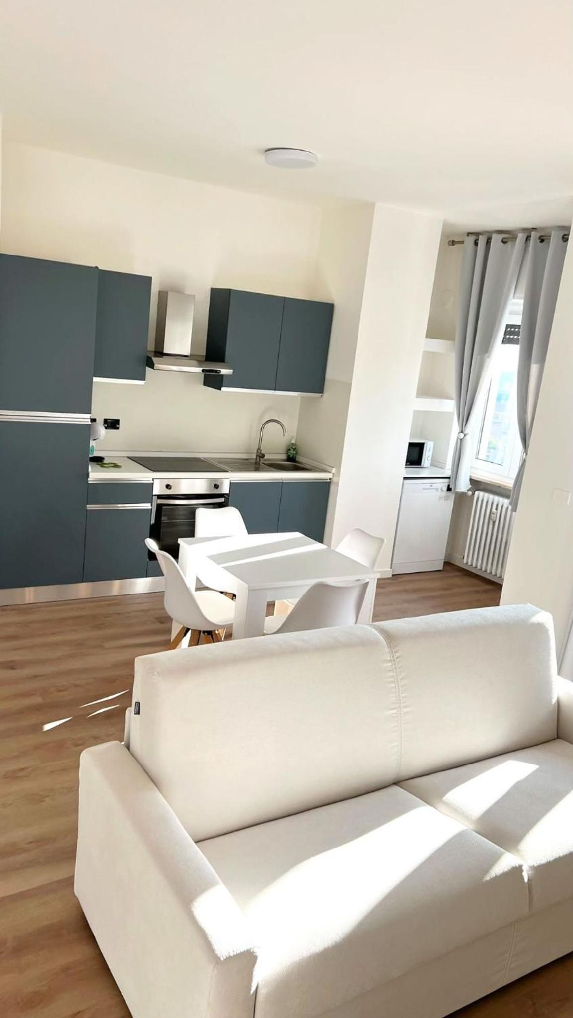 Sky Top Apartment Biella Gaglianico view 4