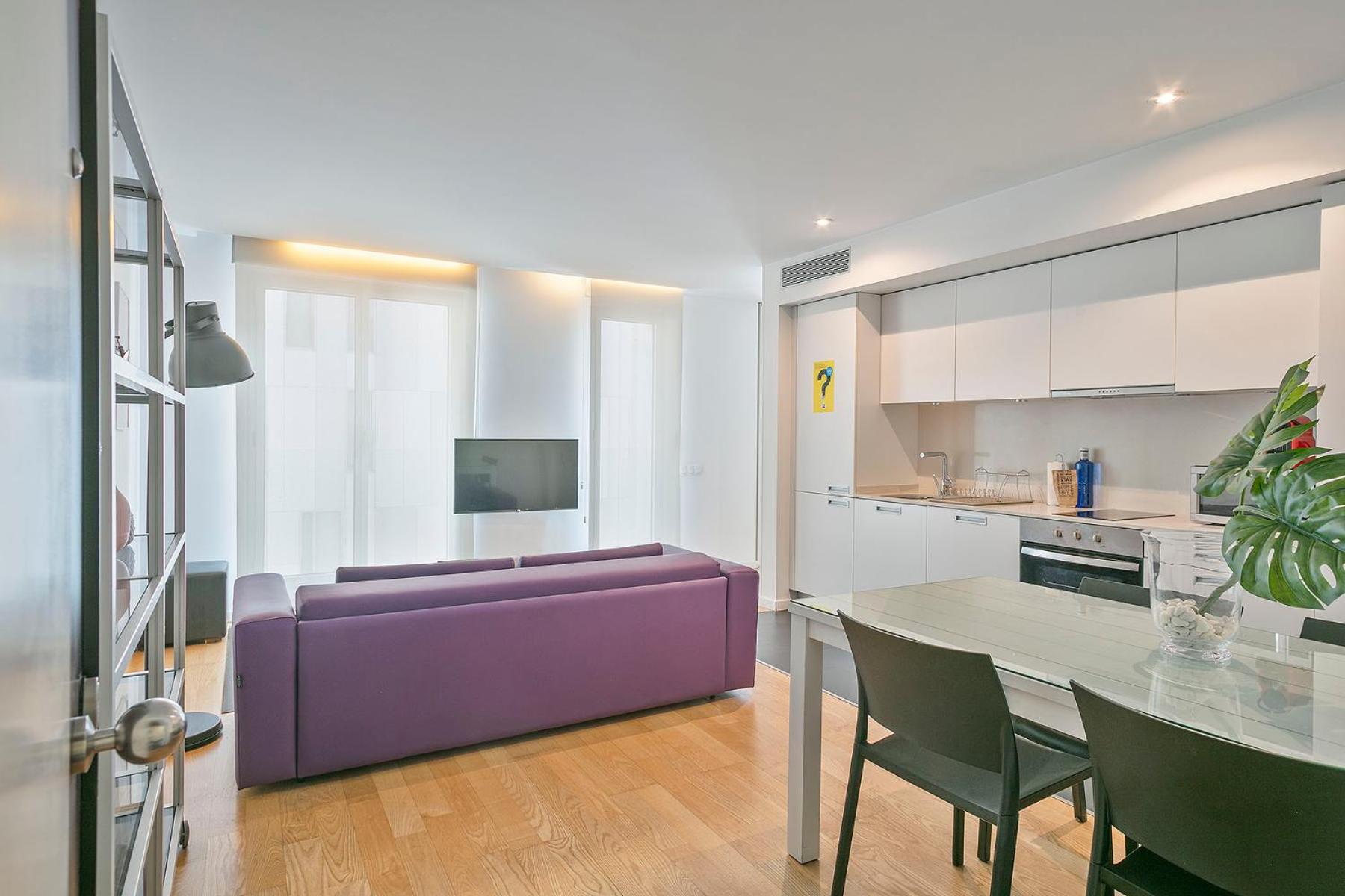 Lugaris Beach Apartments