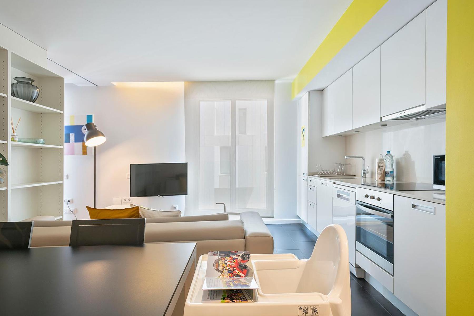 Lugaris Beach Apartments