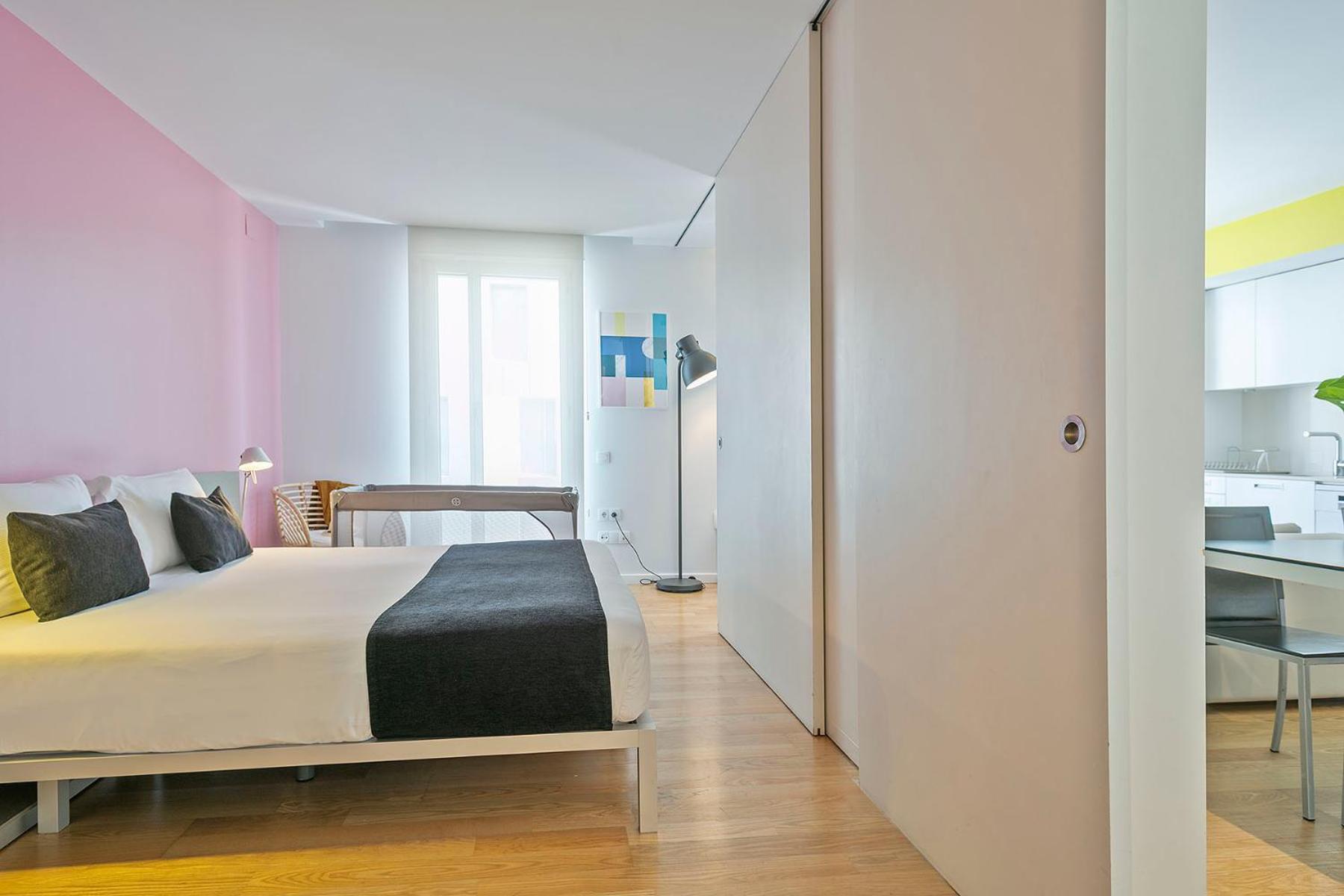 Lugaris Beach Apartments