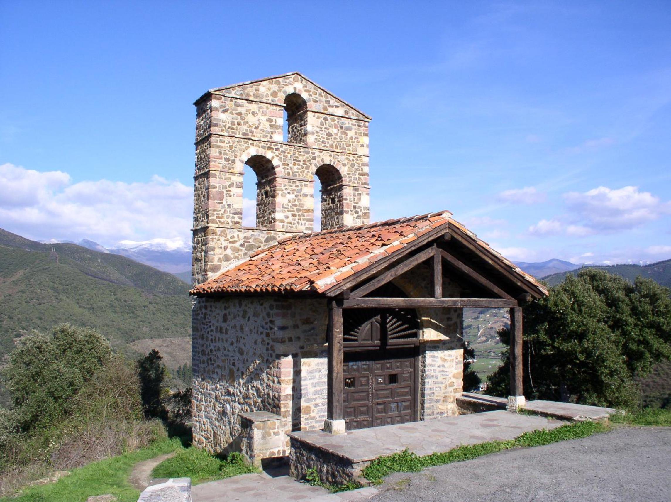 Blissful Escapes in Potes by Just Room
