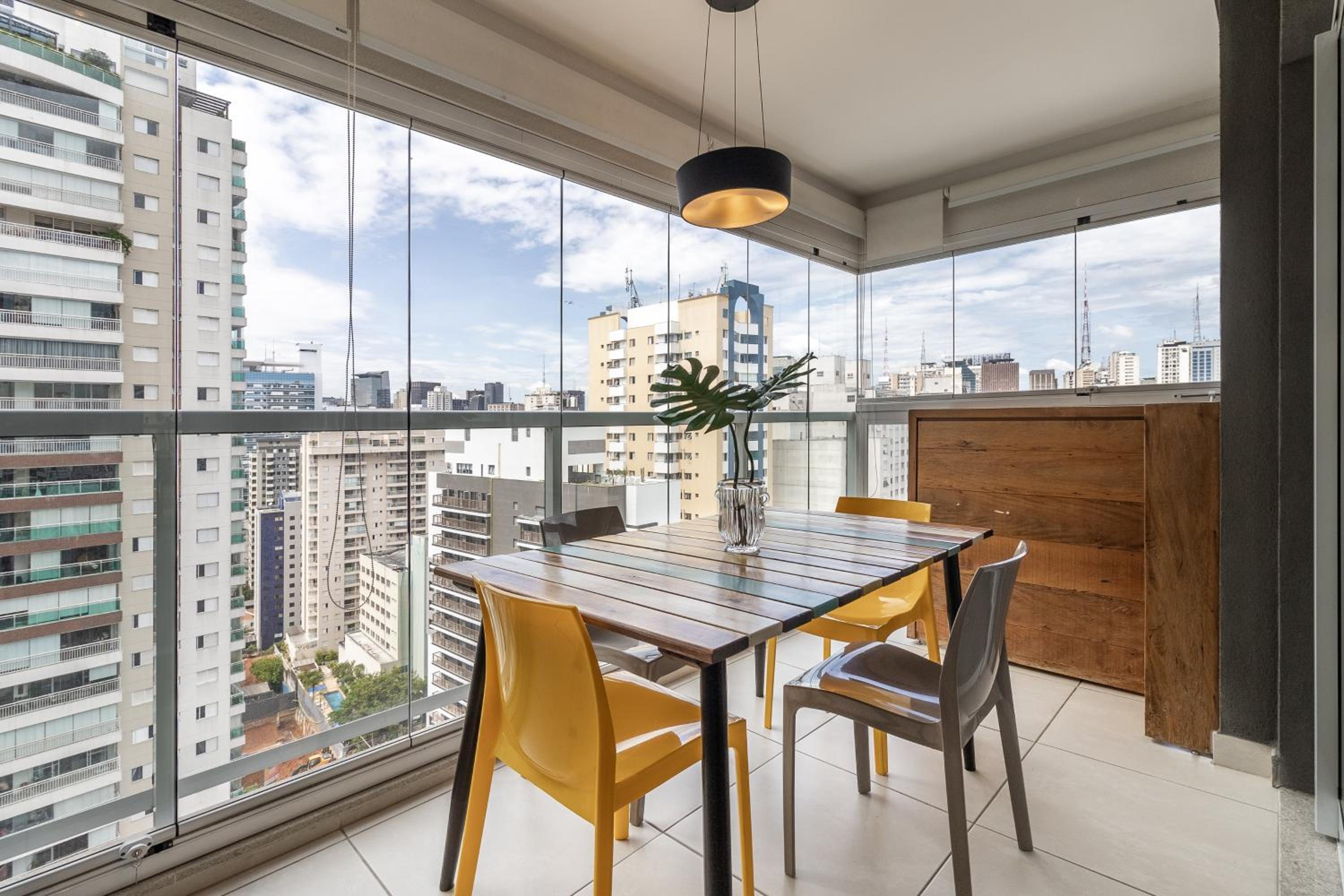 Premium Baixo Augusta