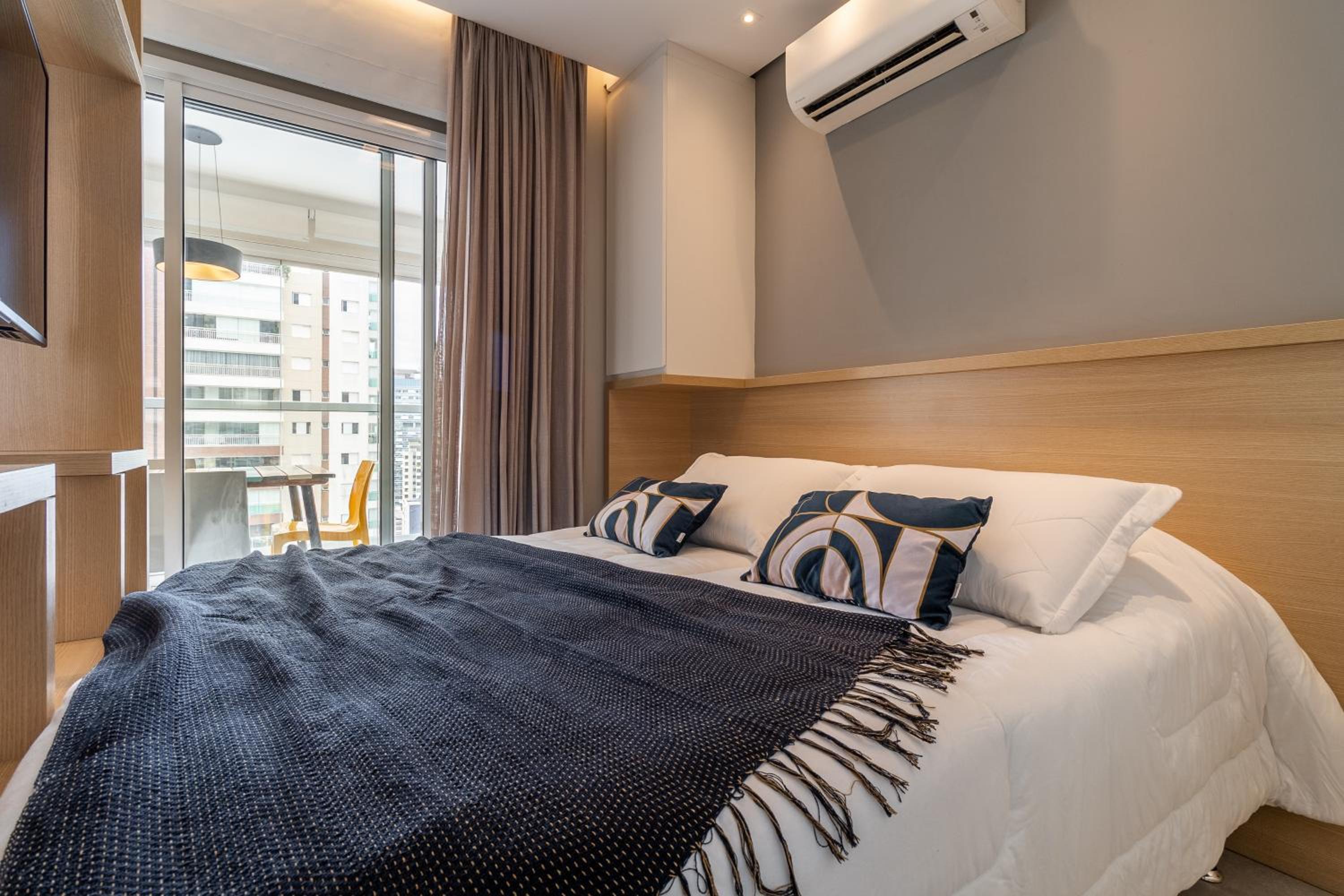 Premium Baixo Augusta