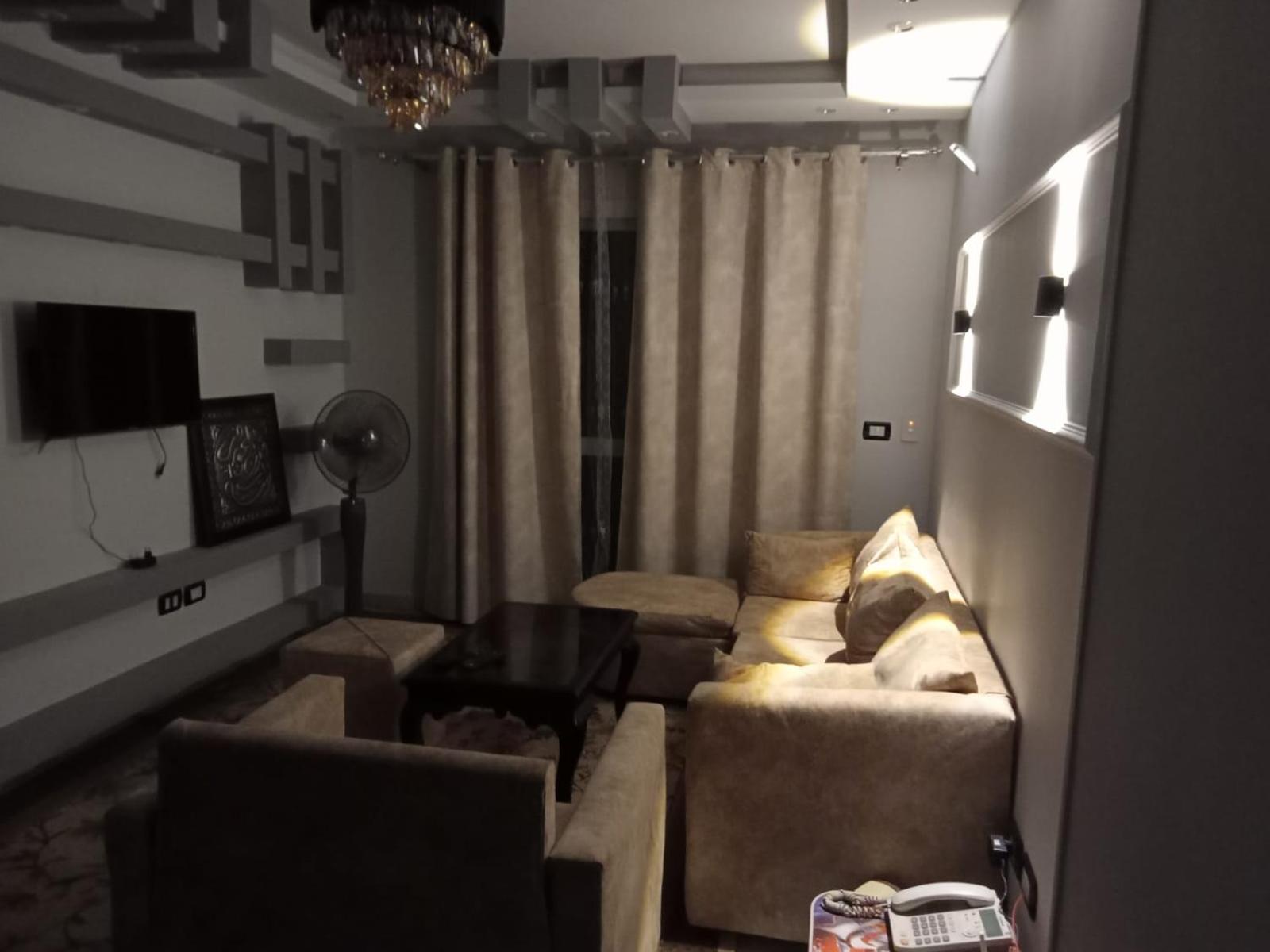 Pyramidskey home