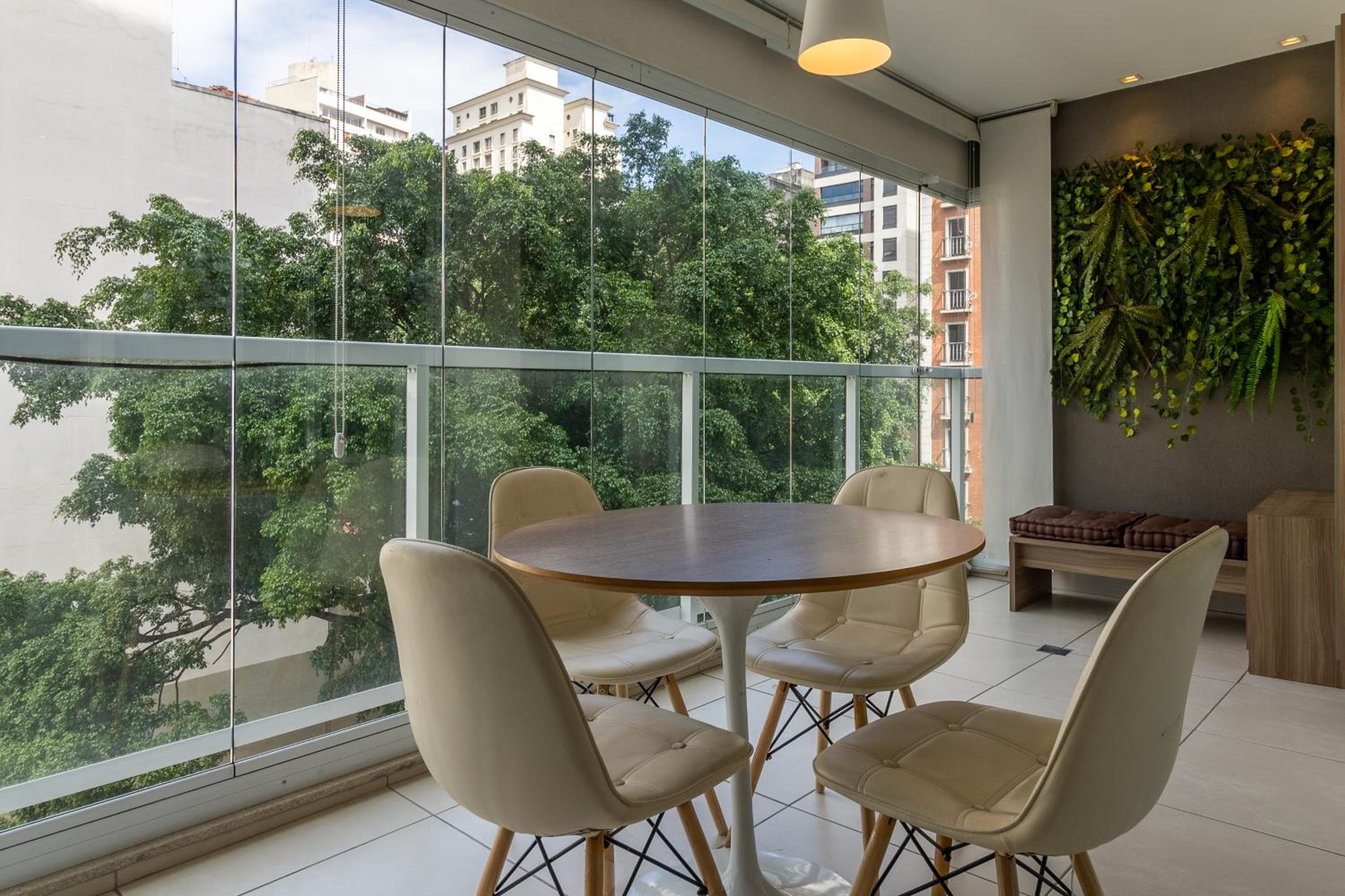 Premium Baixo Augusta