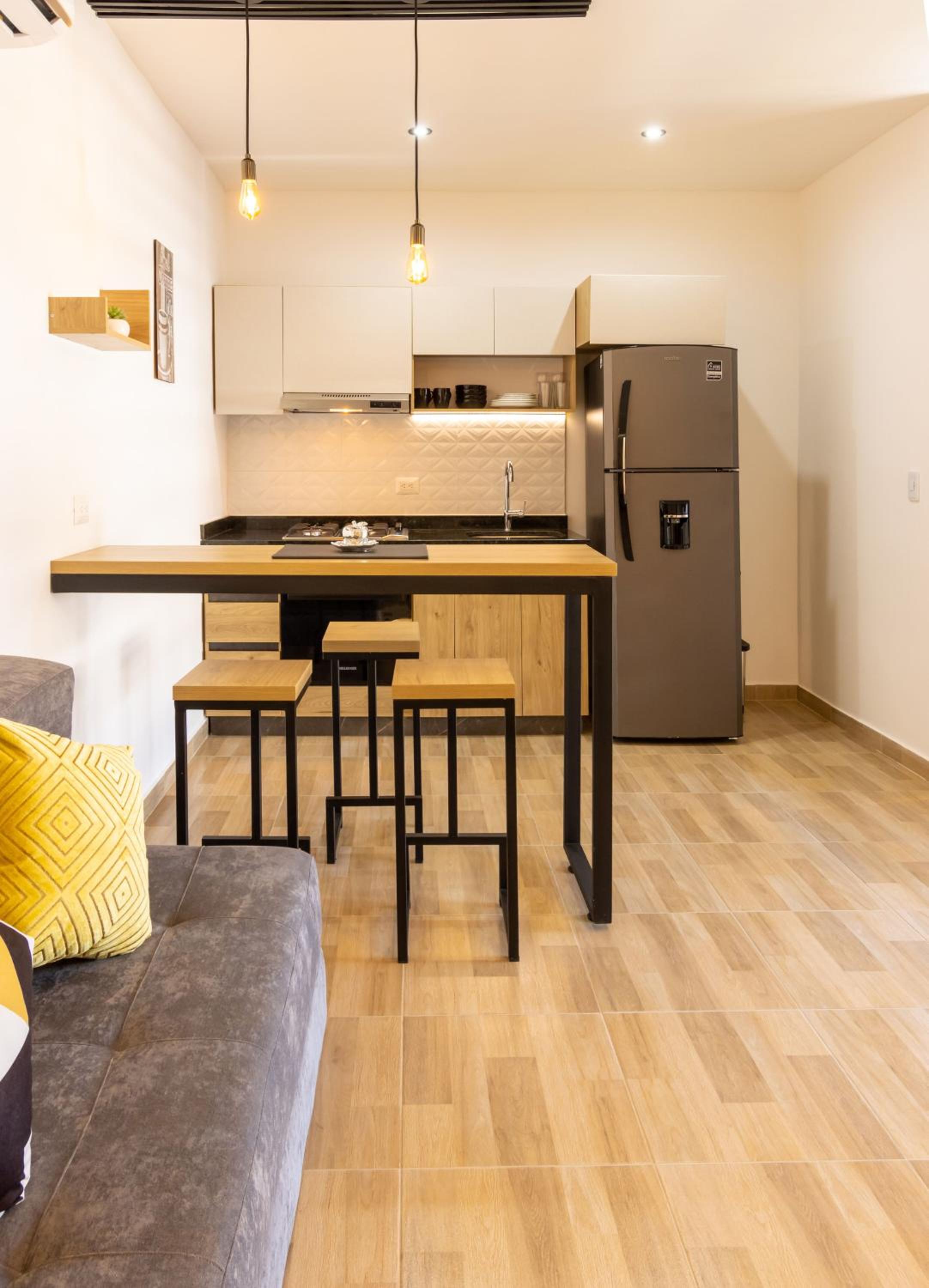 Caobos Center Coliving & Coworking