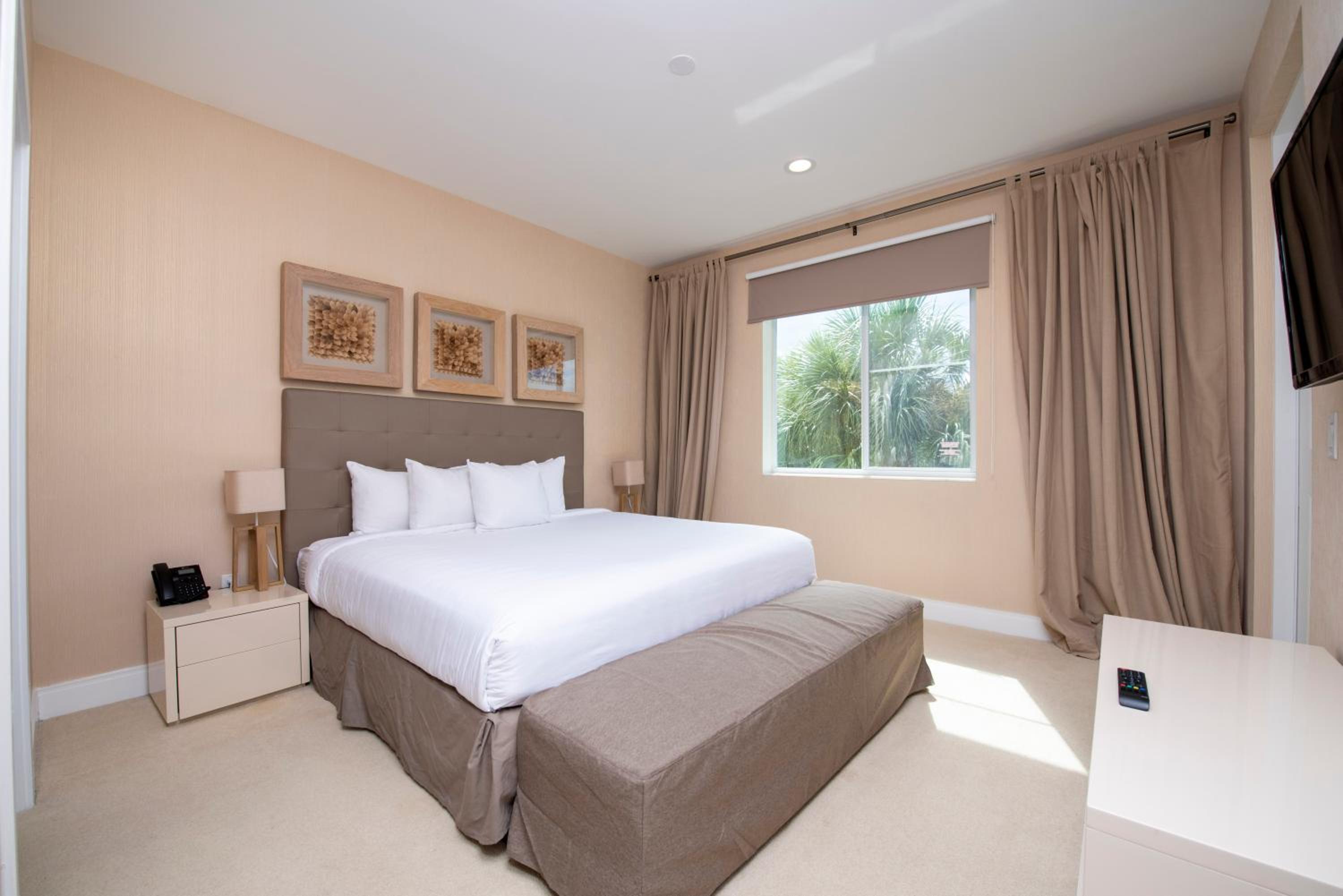 3 bedrooms luxury home near Disney