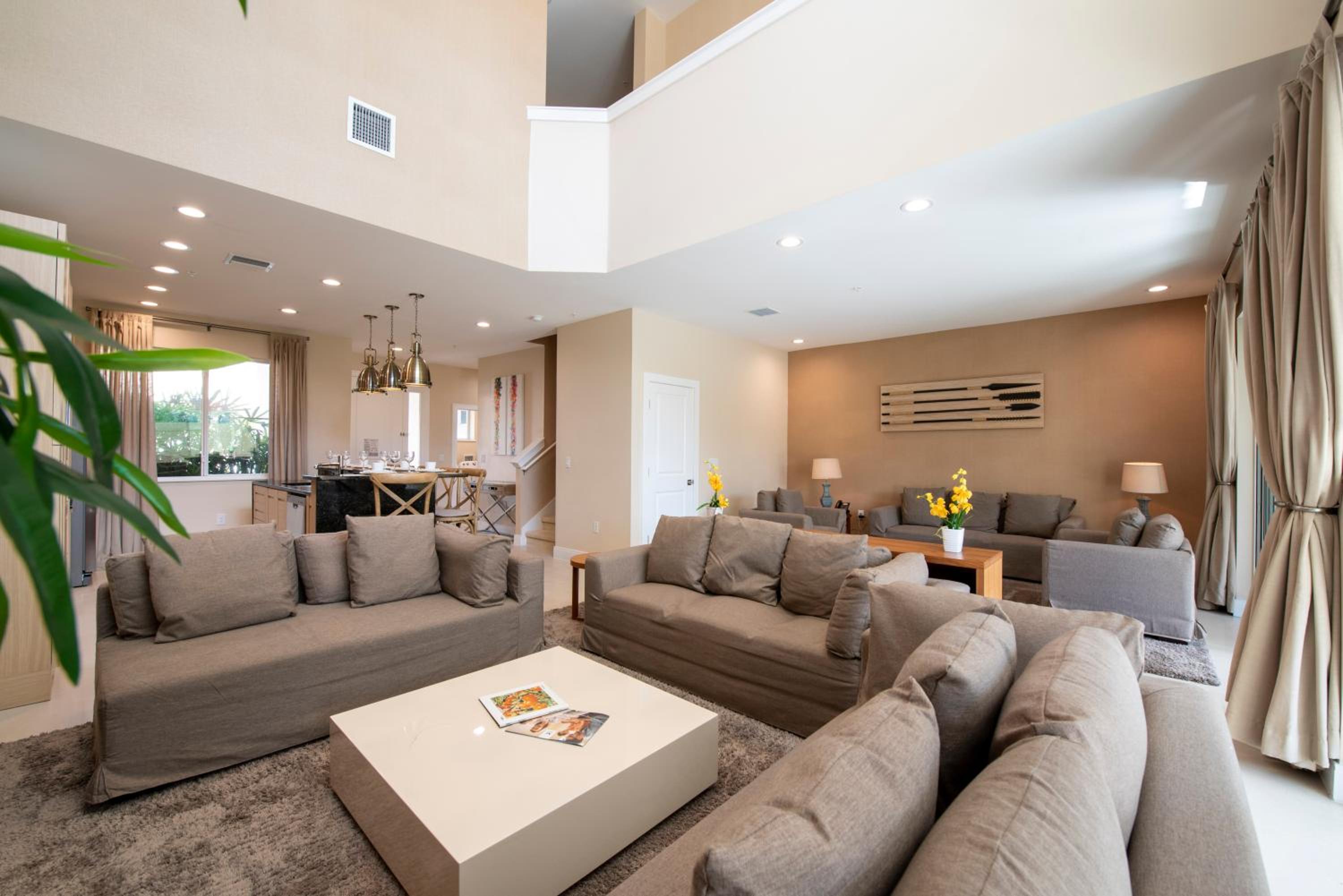 3 bedrooms luxury home near Disney