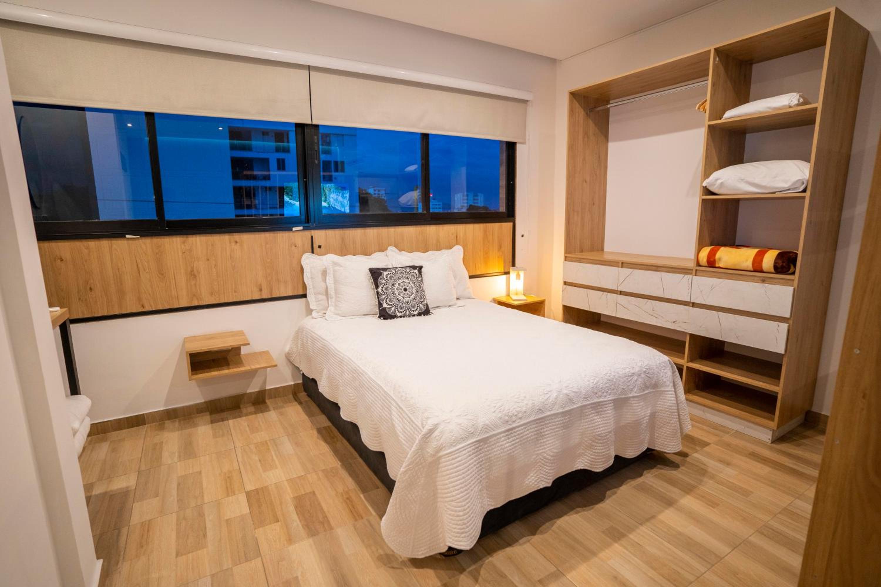 Caobos Center Coliving & Coworking