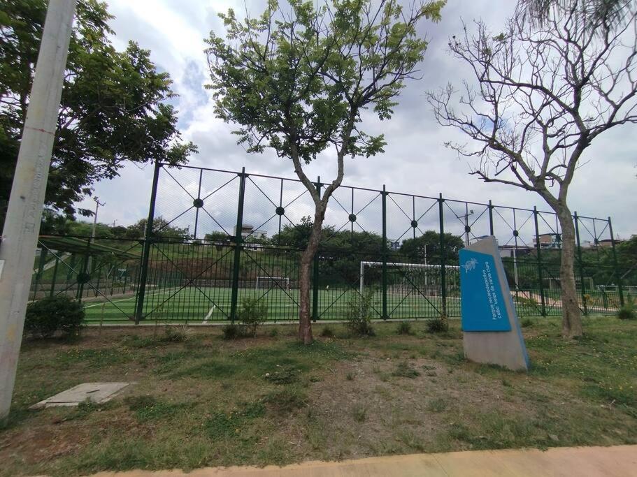 Apto Familiar con Escritorio Fácil Acceso Turístico