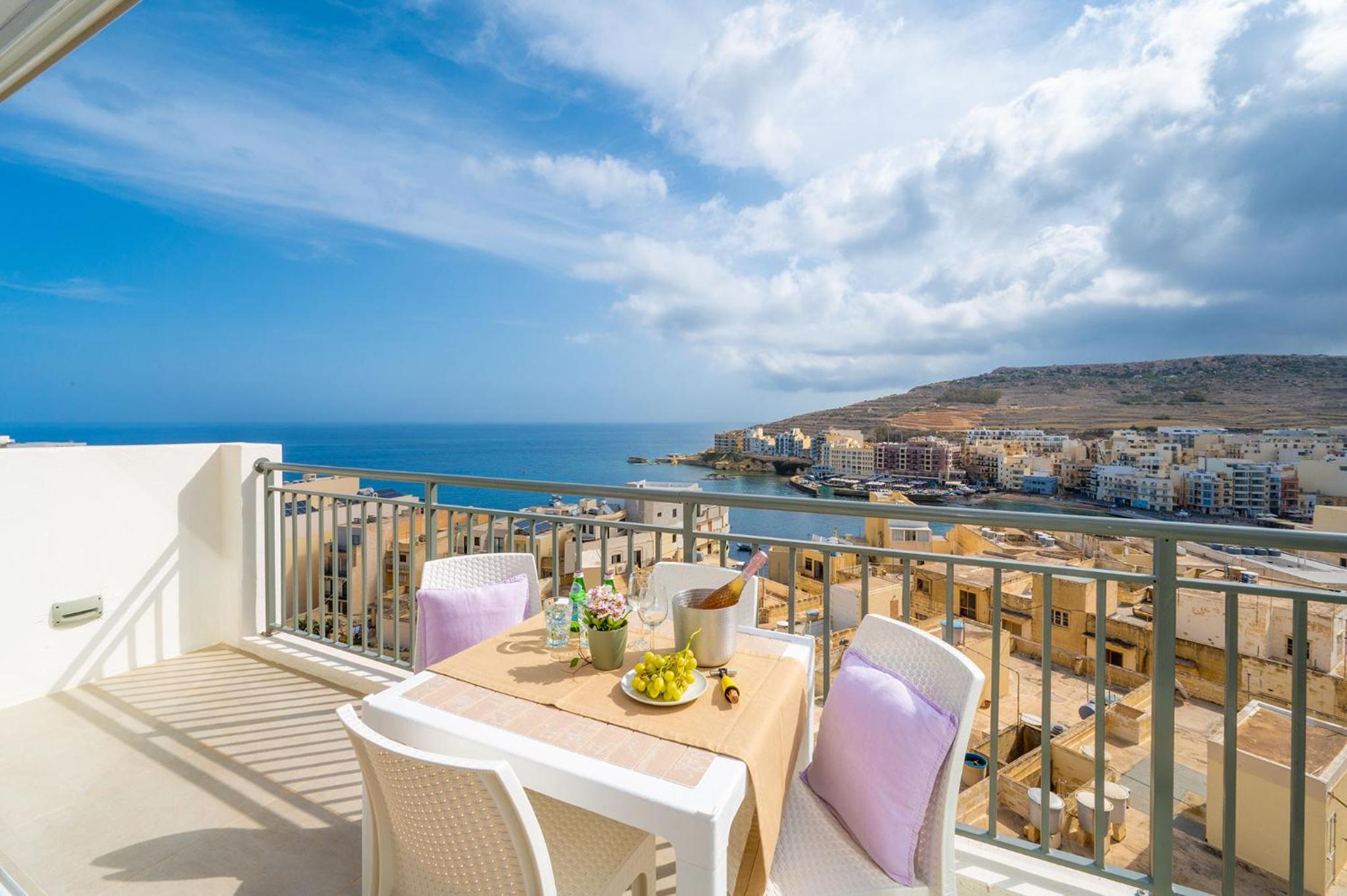 Hillock Residence Apartments