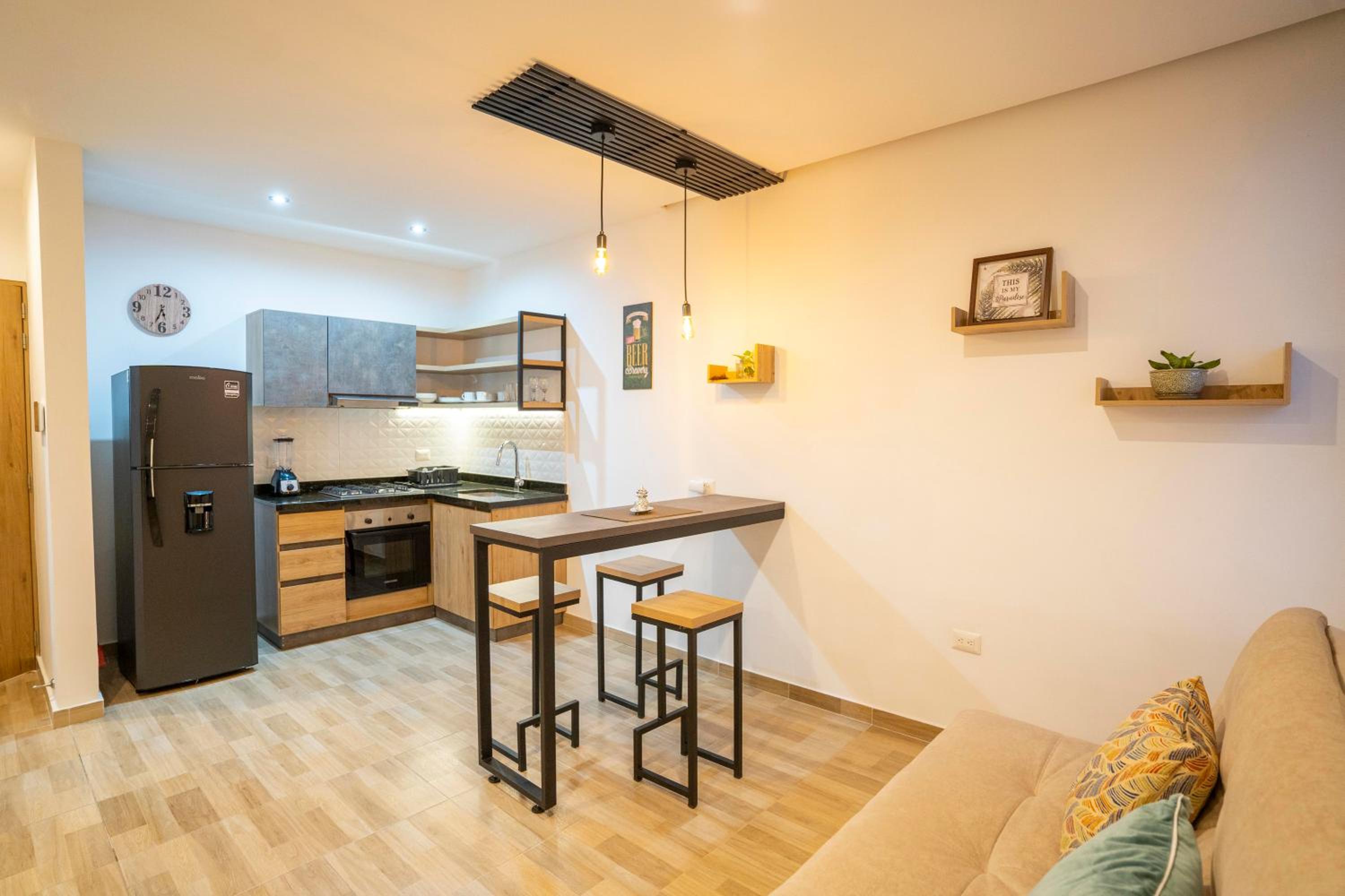 Caobos Center Coliving & Coworking