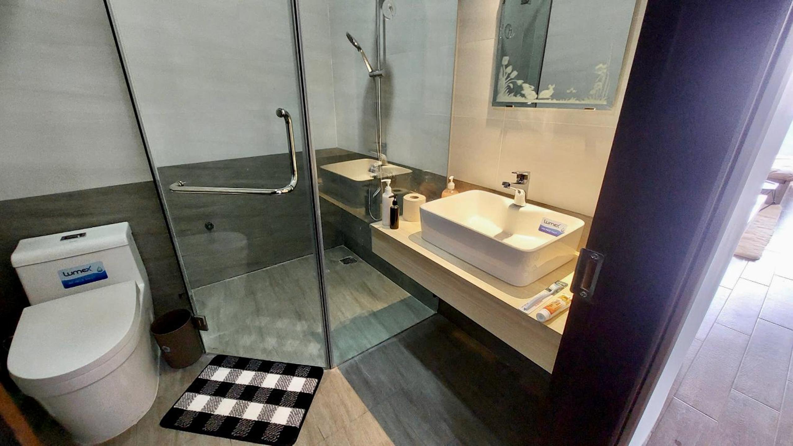 Cozy Eco Tamy Serviced Apartment in My An Beach Studio Balcony Rooftop