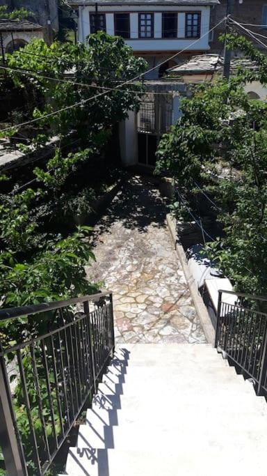 Simos Apartment