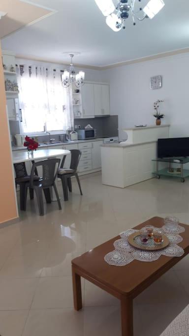 Simos Apartment