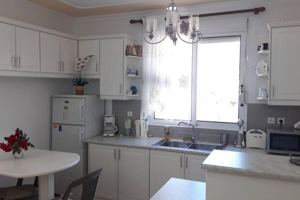 Simos Apartment