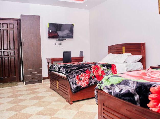 Kete lodge
