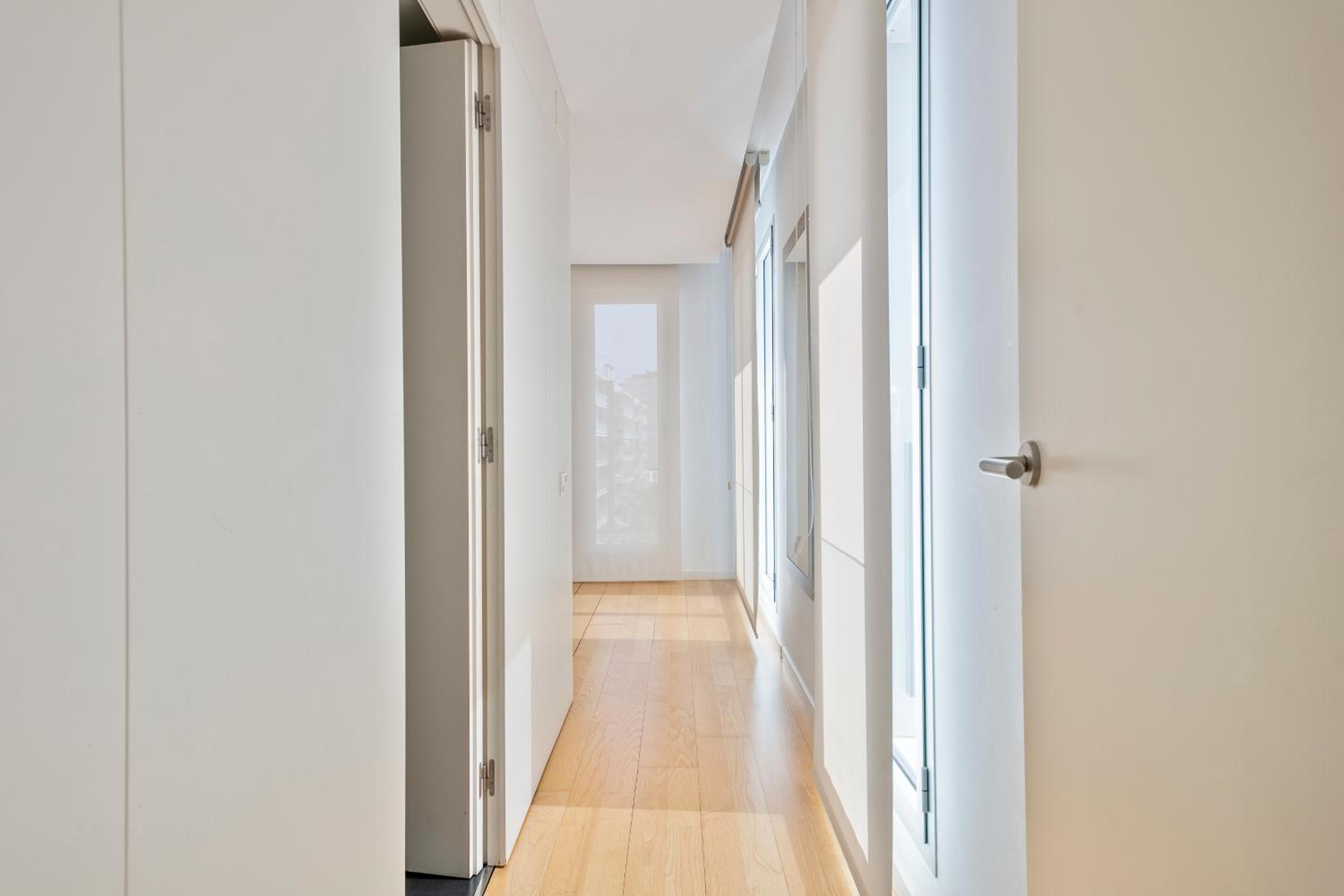 Lugaris Beach Apartments