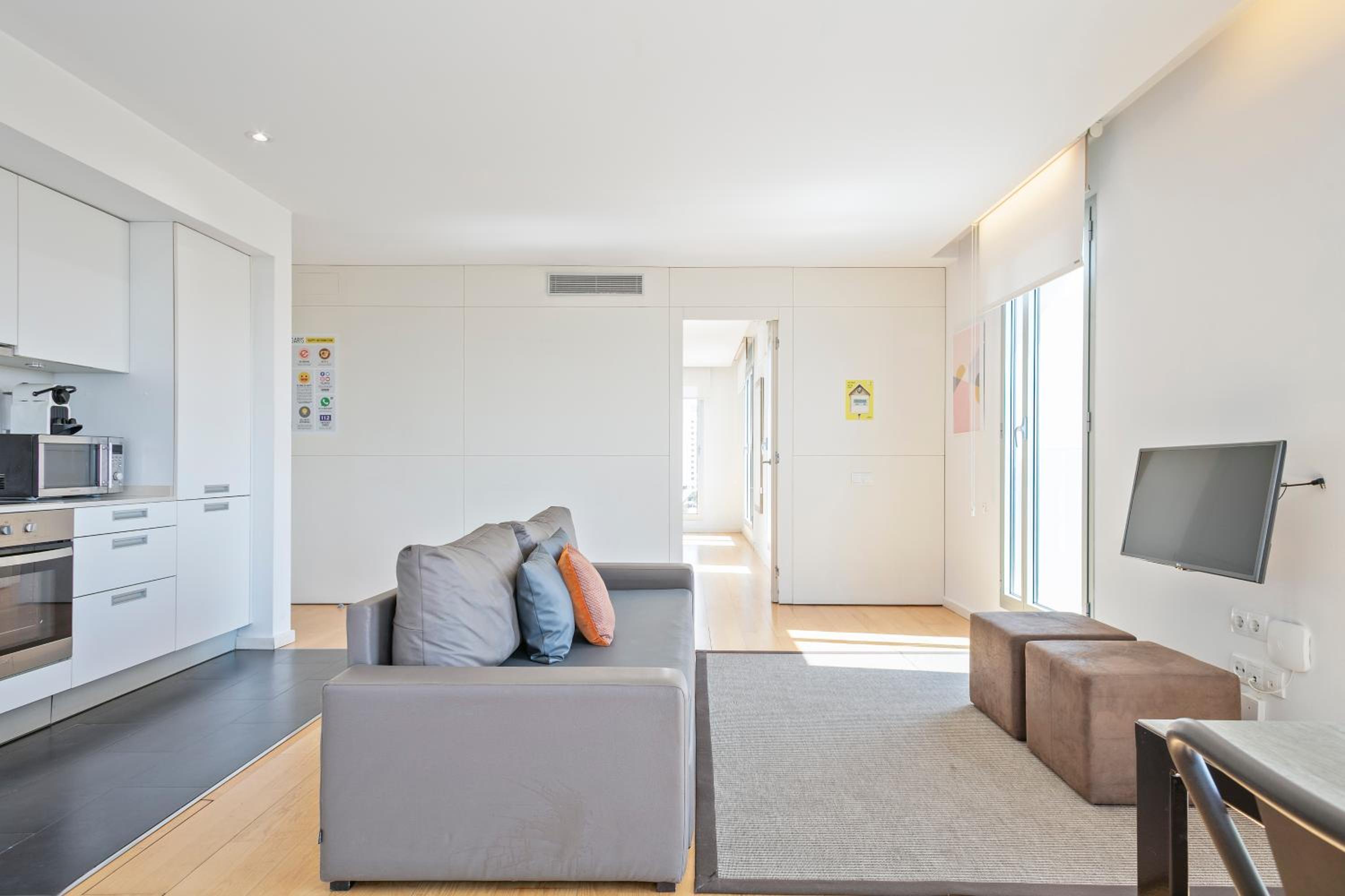 Lugaris Beach Apartments