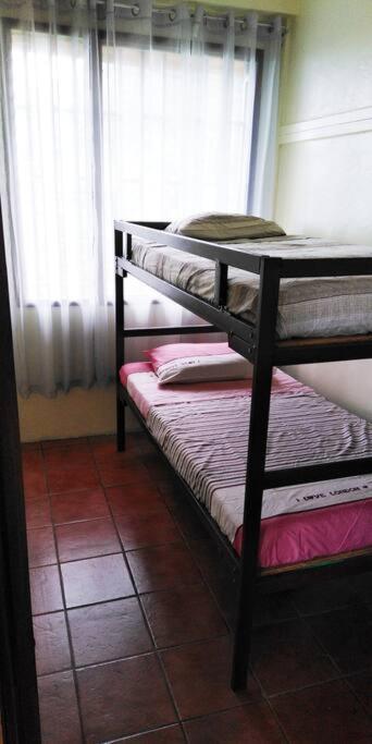 Orange Hills -Atenas-