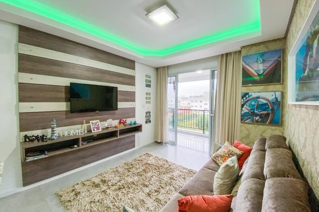 Apartamento completo na Praia de Palmas! - 0226