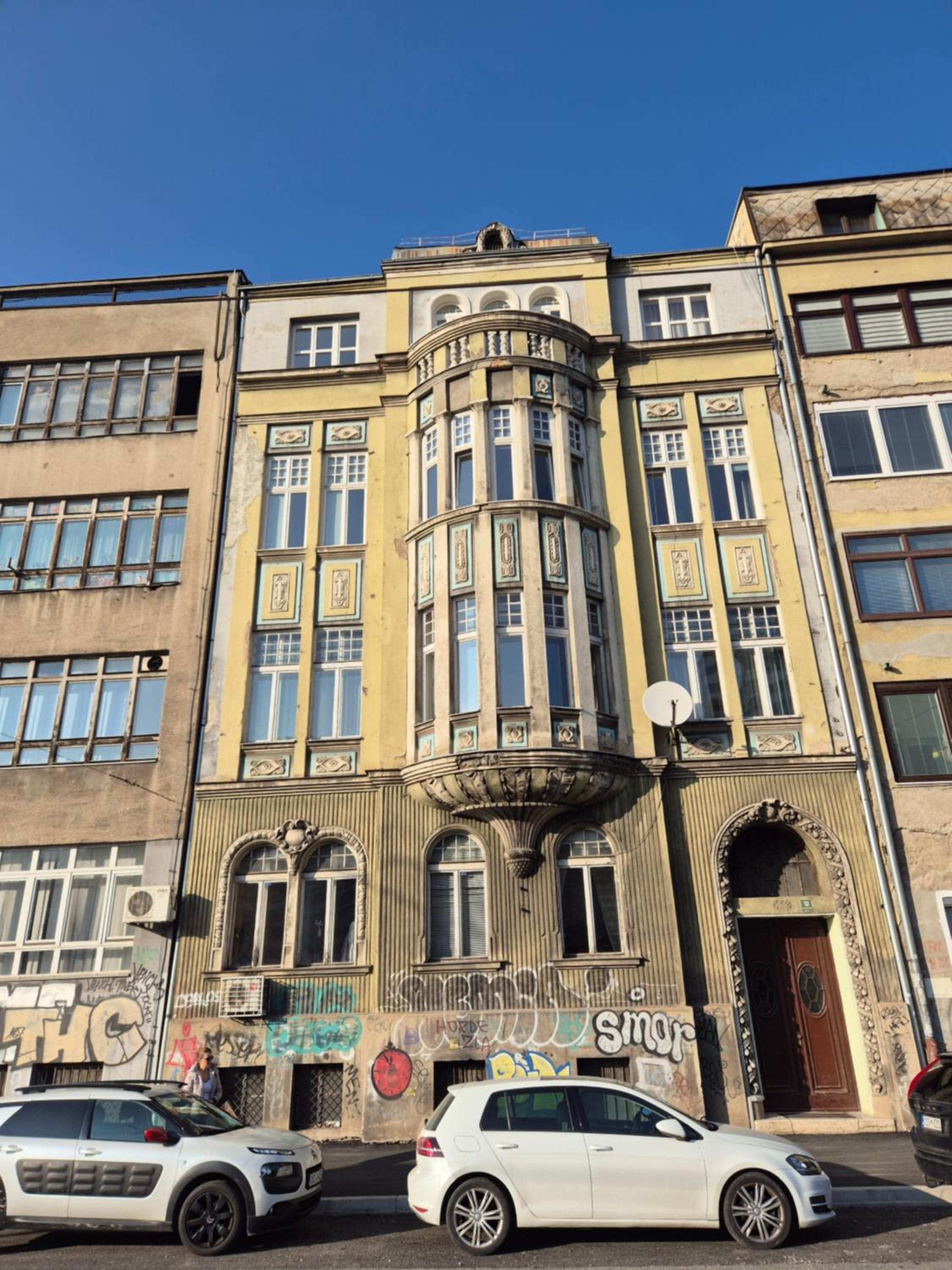 Boulevard Apartments