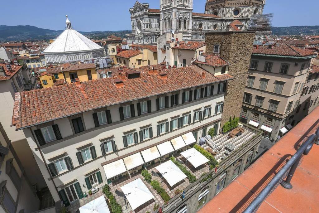 Next to the Duomo of Florence, Lorenzo, with Private Terrace