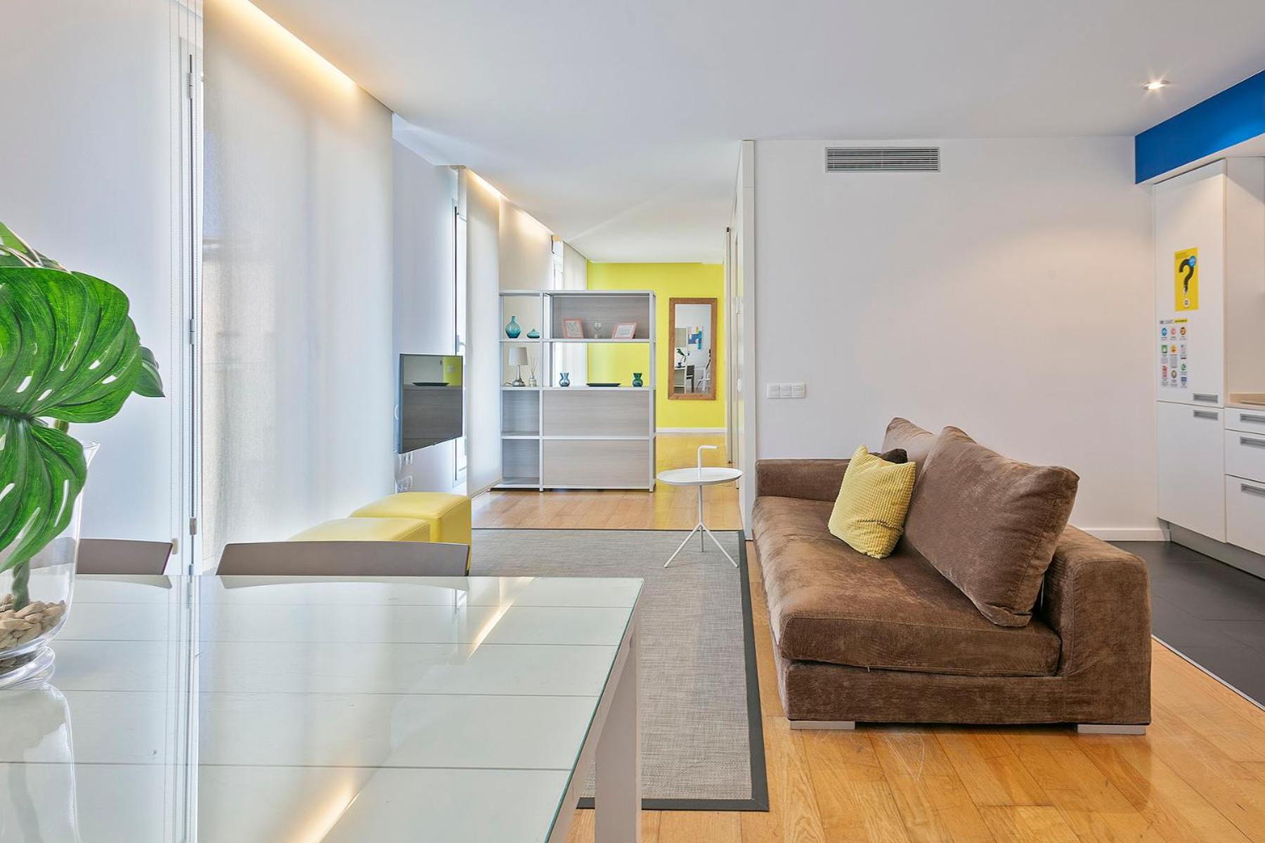 Lugaris Beach Apartments